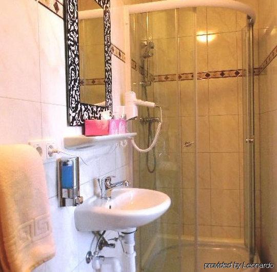 Hotel Pension Dahlem เบอร์ลิน ห้อง รูปภาพ