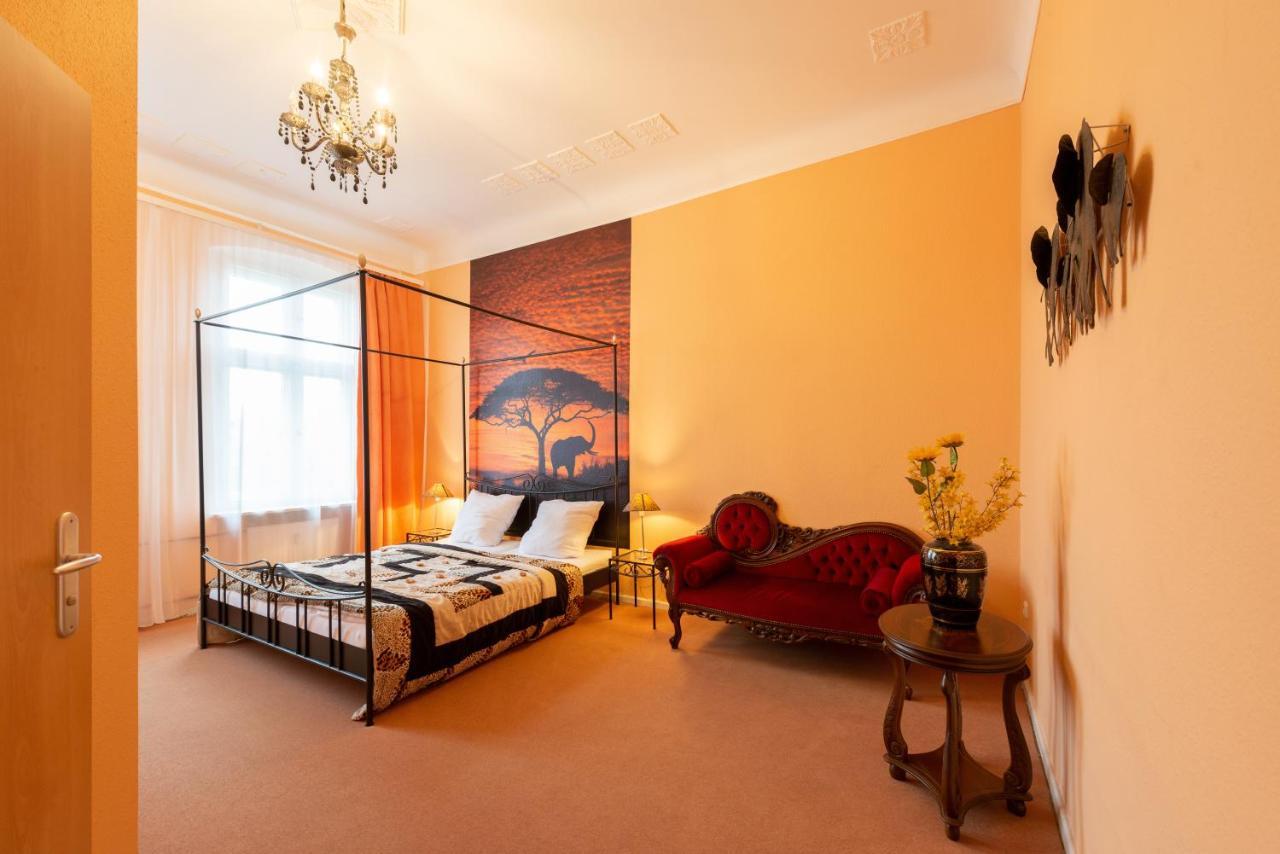 Hotel Pension Dahlem เบอร์ลิน ภายนอก รูปภาพ
